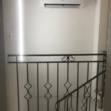 & Living House Near Sarajevo Дом отдыха